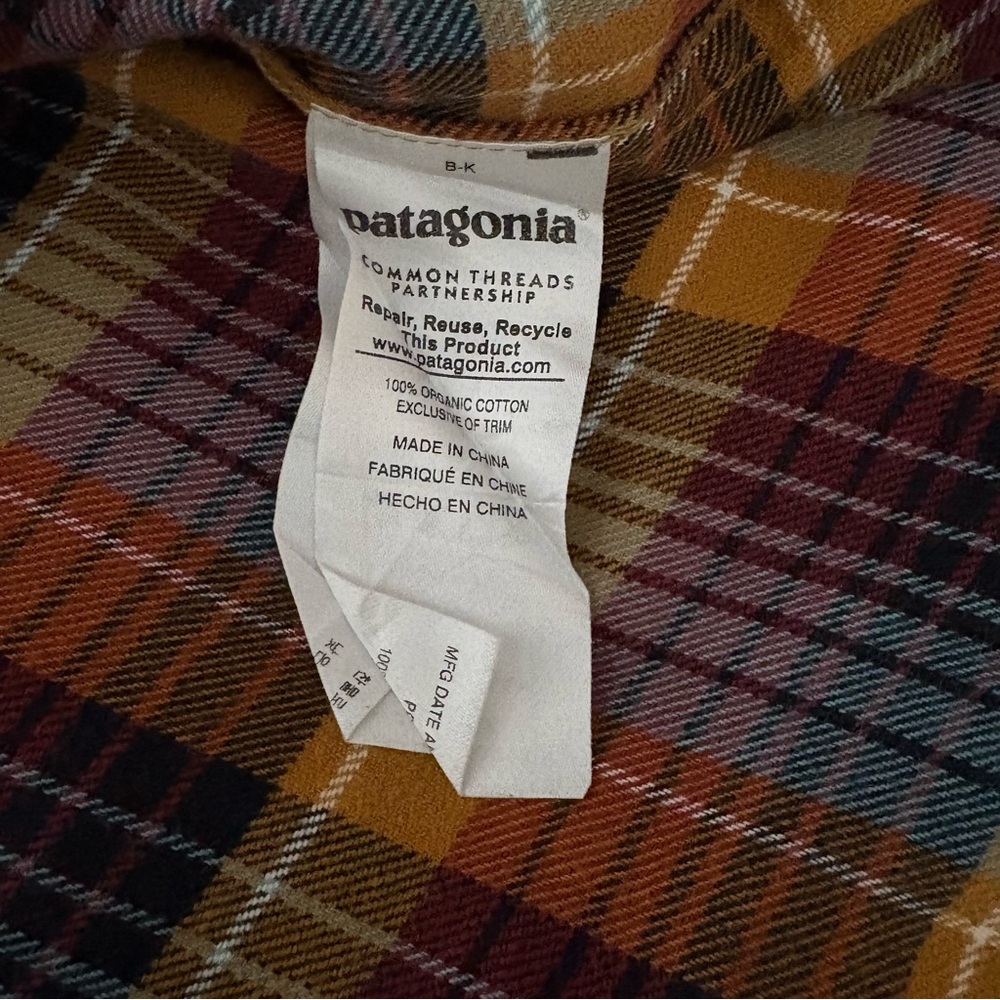PATAGONIA Cotton Fjord Flannel 
Tartan Plaid Button Down Shirt, Sz M - Picture 14 of 14